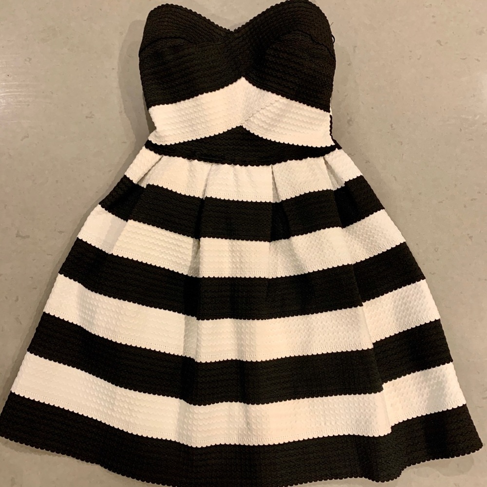 Black and White Strapless Dress